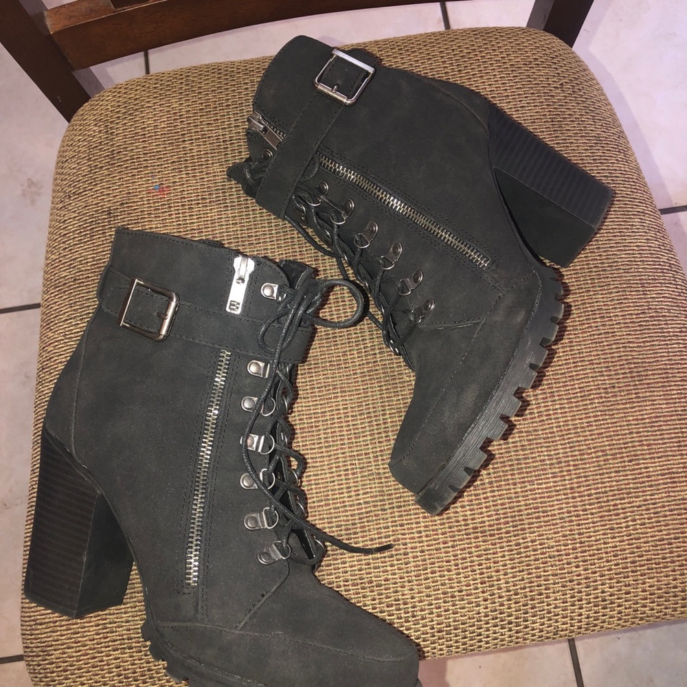 Black boots